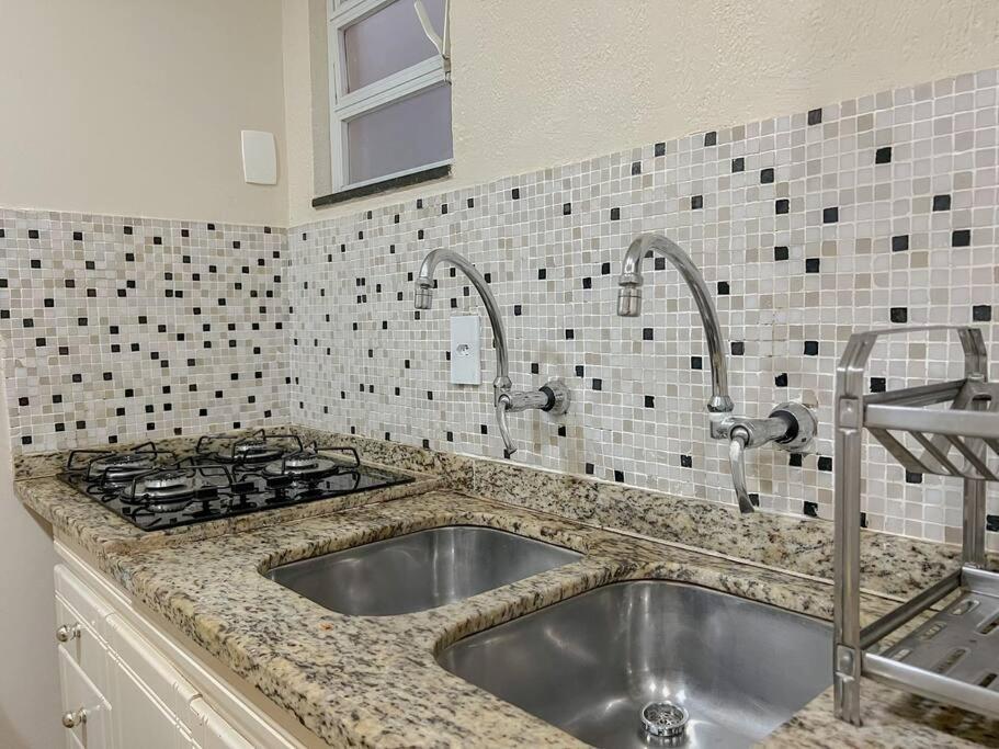 Apto Em Copacabana Lindo E Bem Localizado Apartment Рио де Жанейро Екстериор снимка