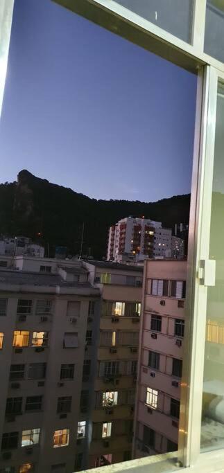 Apto Em Copacabana Lindo E Bem Localizado Apartment Рио де Жанейро Екстериор снимка